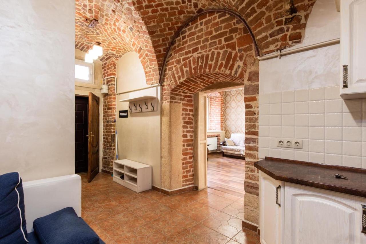 Spirit Of Old Lviv Apartment Main Square מראה חיצוני תמונה